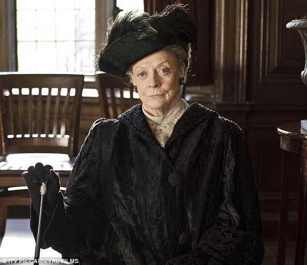 《每日邮报》1月4日报道,英国著名影星玛吉史密斯(dame maggie smith)