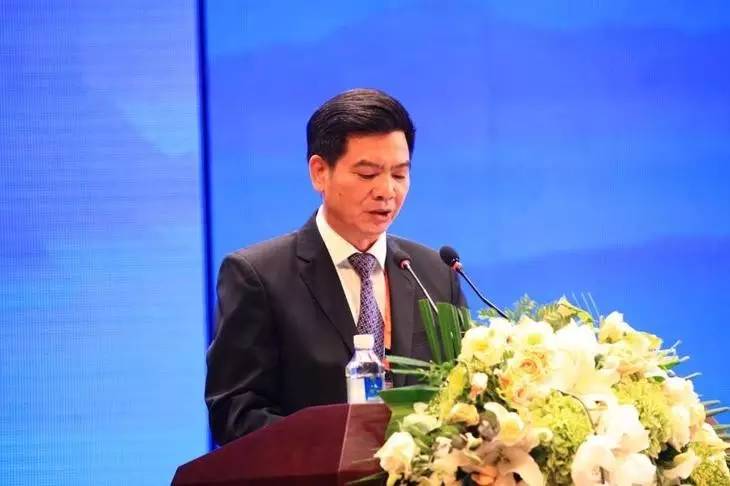 第十六届全国村长论坛闭幕式