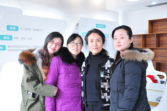 王凤霞:电网"女科学家"的芳华(图)