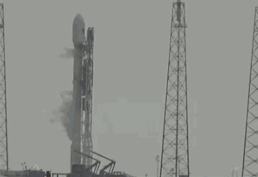 美国猎鹰9号火箭爆炸 以色列:我们损失了最大最先进卫星