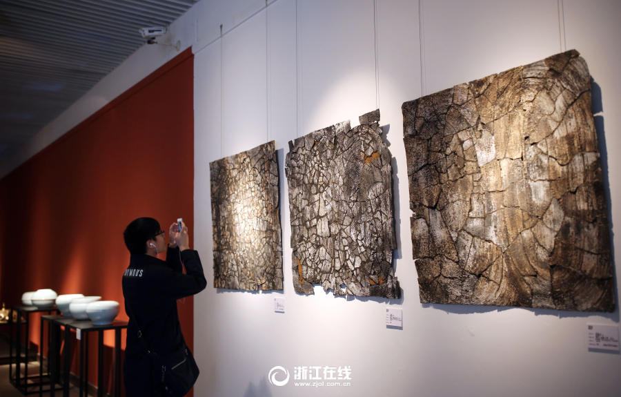 杭州国际当代陶艺双年展在中国美院展出