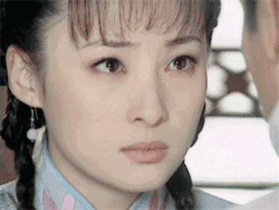 《青河绝恋》里她一出场就让人惊艳,这就是最早的空气刘海吧.