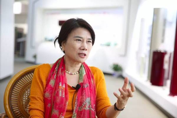 格力35条公告刷屏!董明珠130亿收购银隆